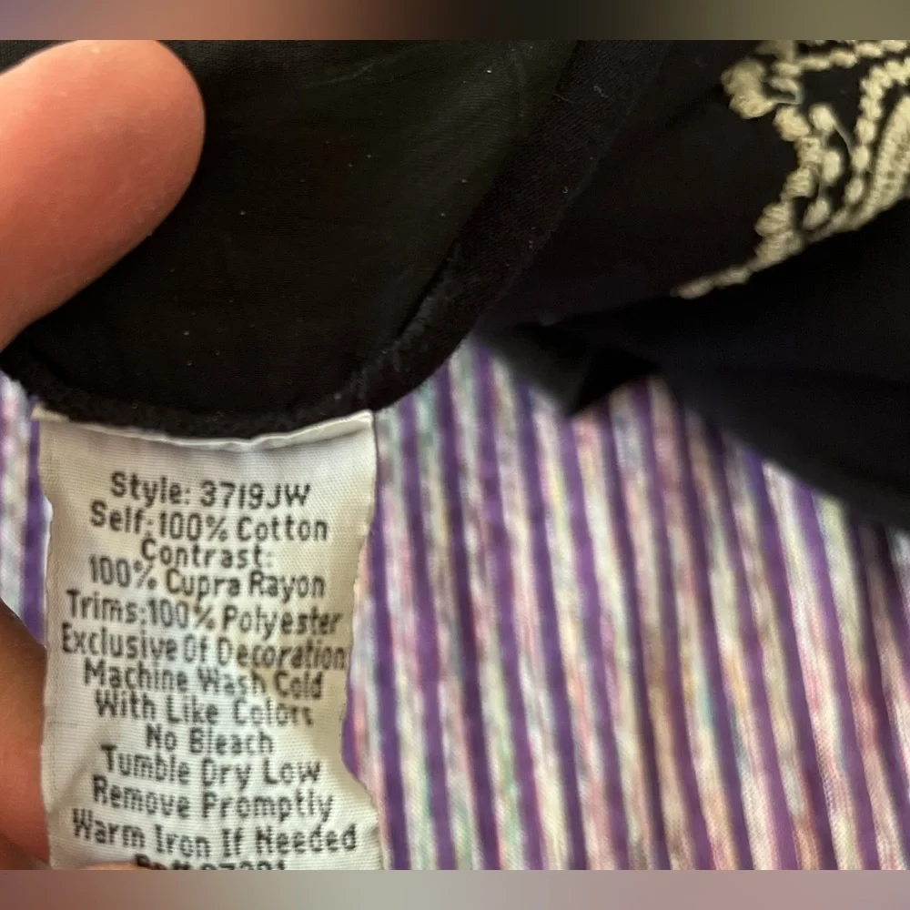 Johnny Was Tunic - Picture 9 of 11